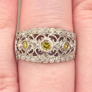 Vintage 14K Yellow Diamond Ring, Fancy Filigree, Natural Accent, Size 7.25